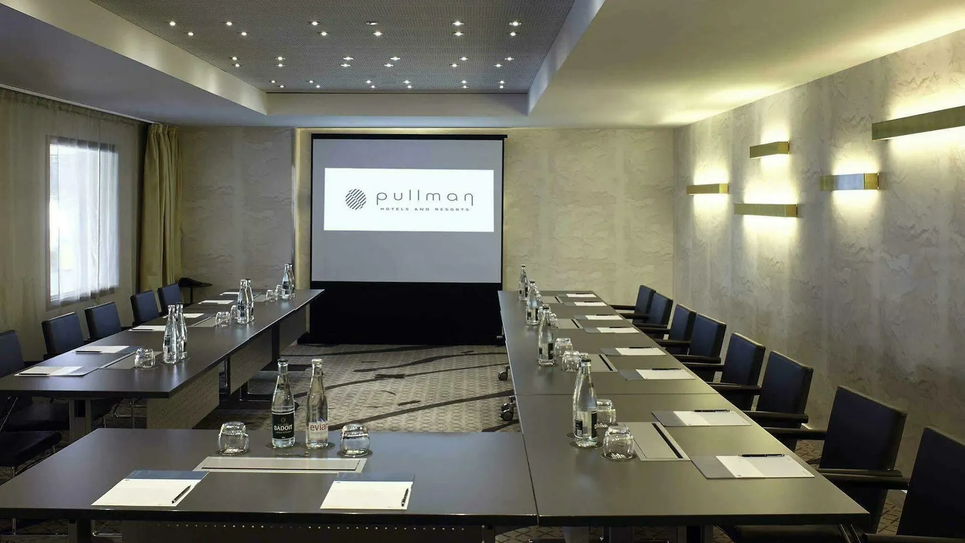 Firstname Toulouse Hotel